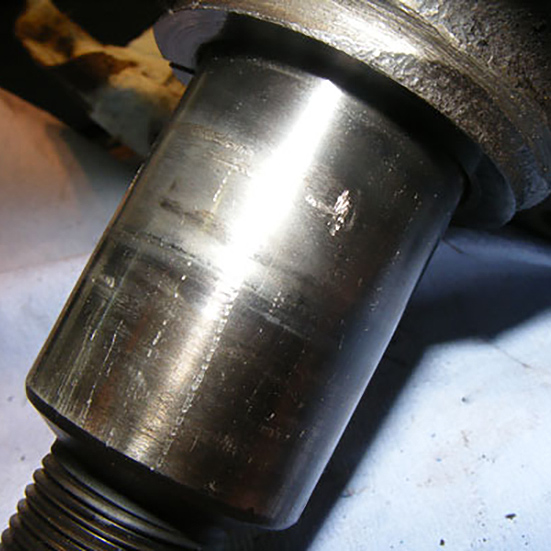 A vehicle stub shaft with wear caused by inner ring rotation and pick up